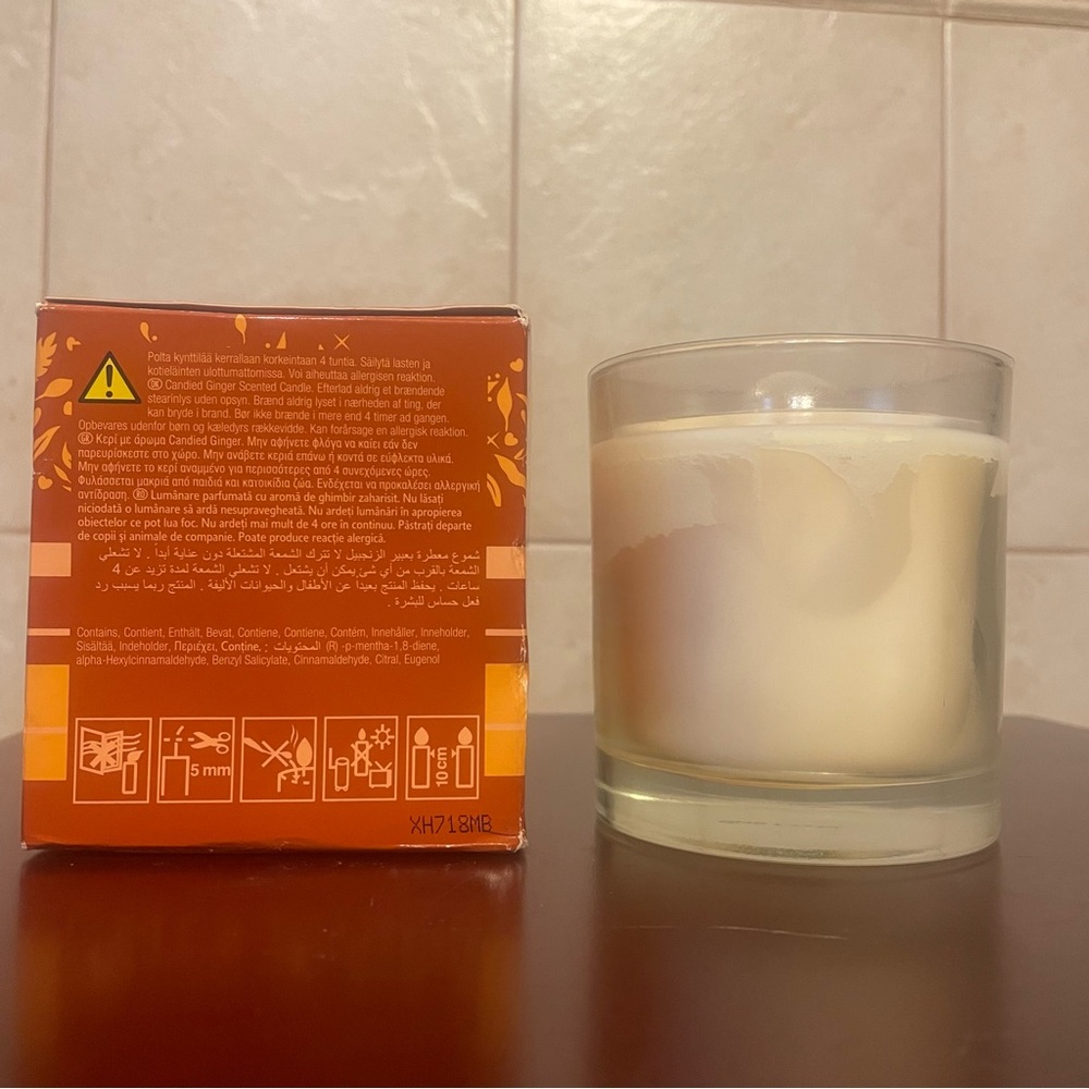 NIB BODY SHOP CANDIED GINGER 7 OZ SCENTED SOY CANDLE Holiday New Old Stock - Picture 4 of 9